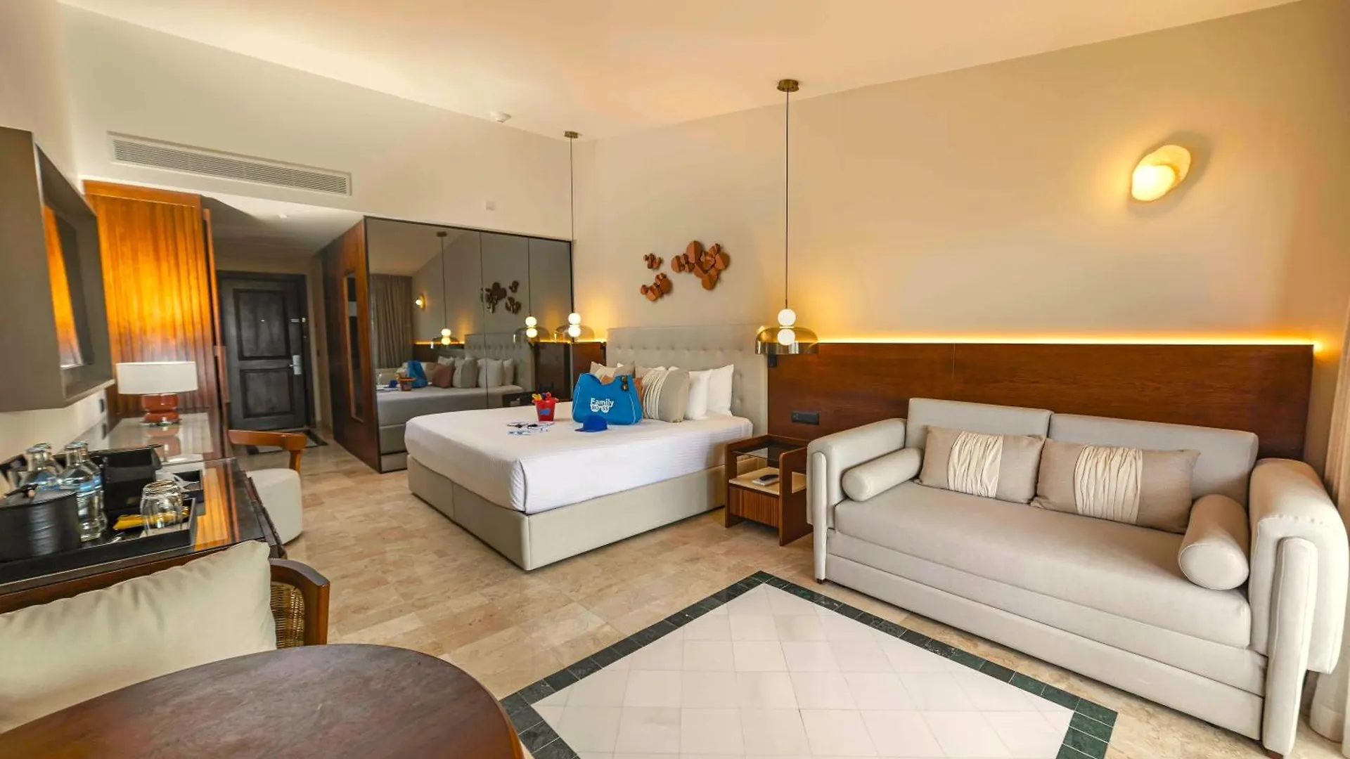 *****  Family Selection At Grand Palladium Kantenah Resort & Spa Akumal Mexico
